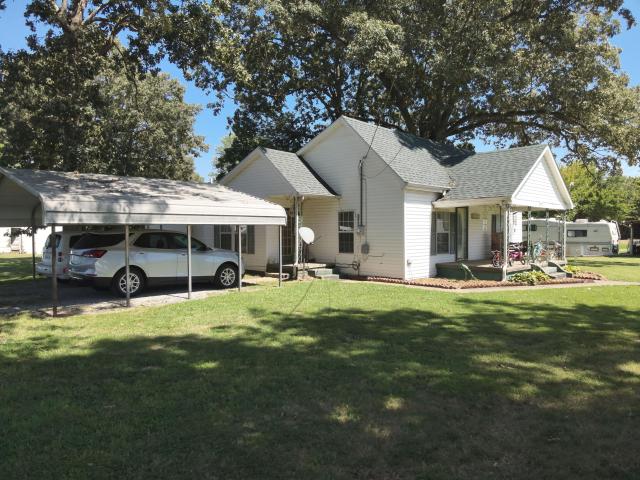 House for sale in Benton, Kentucky