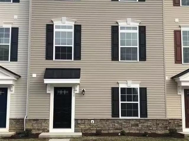 Condo for rent in Middletown