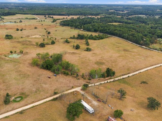 Farm for sale in Burnham, Willow Springs