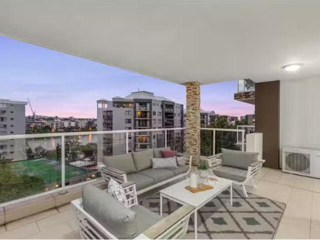 Apartment for rent in Auchenflower, Greater Brisbane