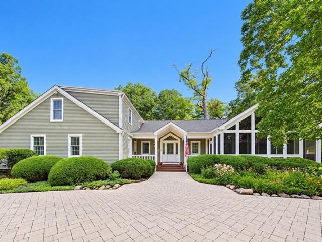 House for sale in Wadsworth, Lake County