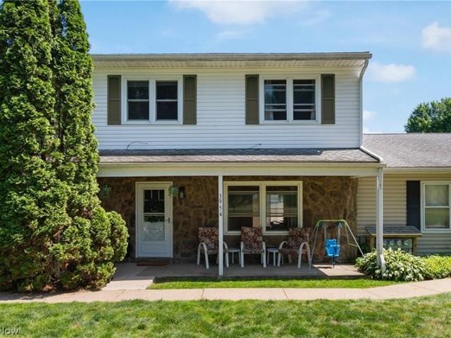 Condo for sale in Uniontown, Ohio