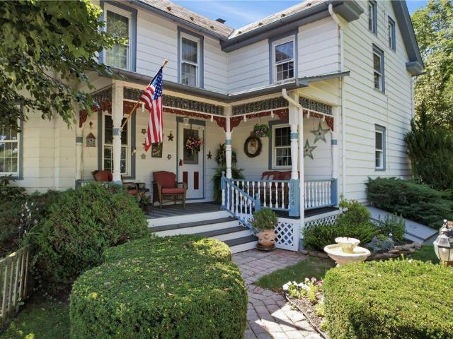 House for sale in Danielsville, Pennsylvania