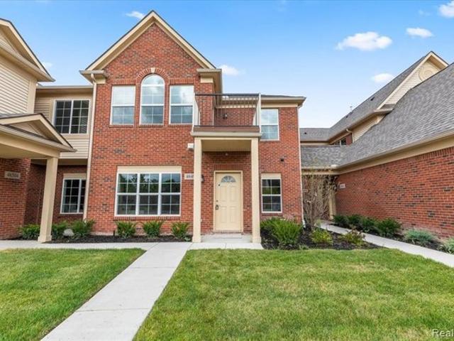 Townhouse for sale in Canton, Mississippi