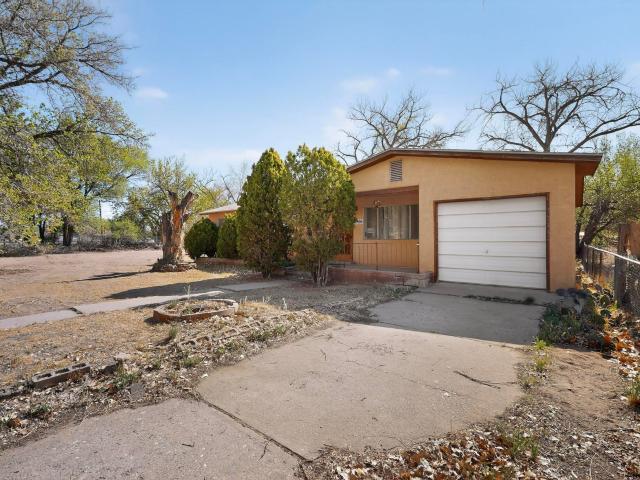 House for sale in Corrales, New Mexico