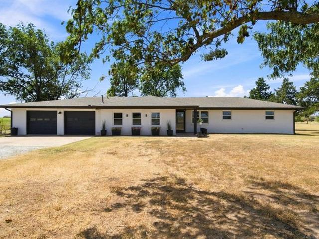 Farm for sale in Ochelata, Oklahoma