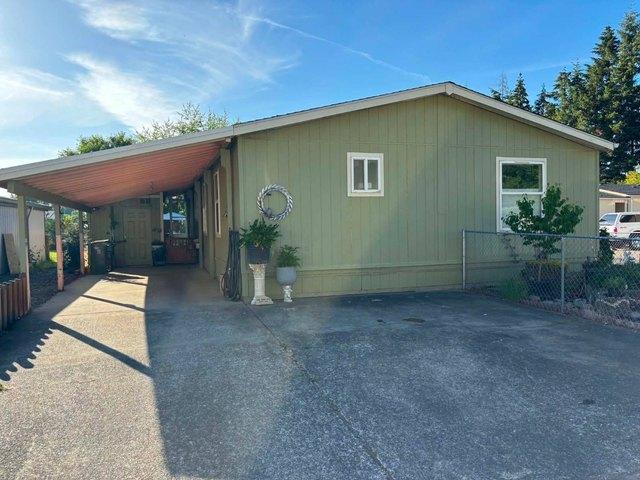 House for sale in Oregonia
