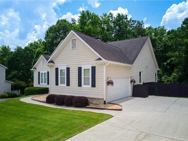 House for sale in Suwanee, Georgia
