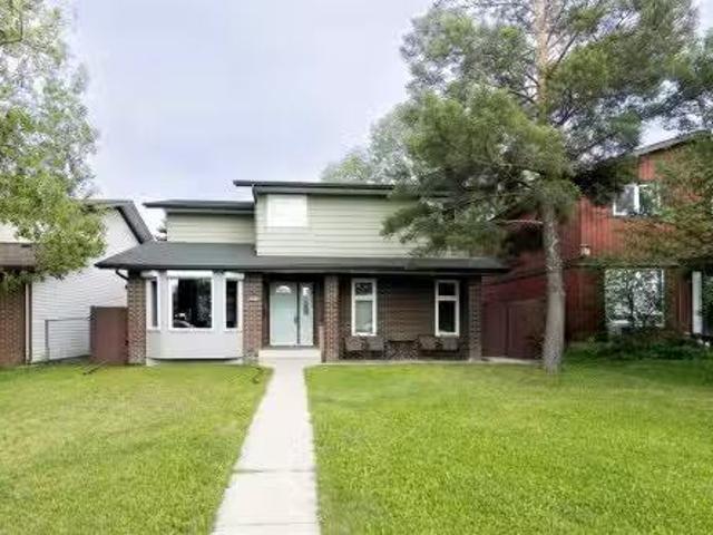 House for sale in Wedgewood, Alberta