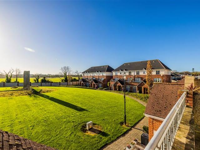 Duplex for sale in Bluebell, North Tipperary