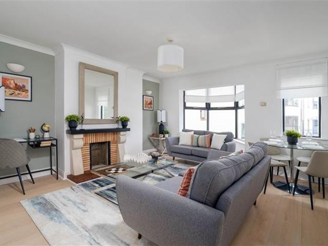 Duplex for sale in Bluebell, North Tipperary