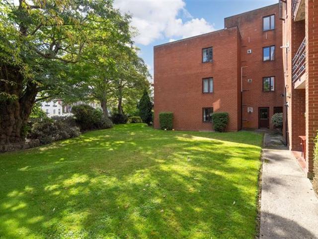 Apartment for sale in Bluebell, North Tipperary