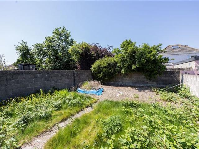 Detached House for sale in Bluebell, North Tipperary