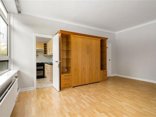Studio for sale in Bluebell, North Tipperary