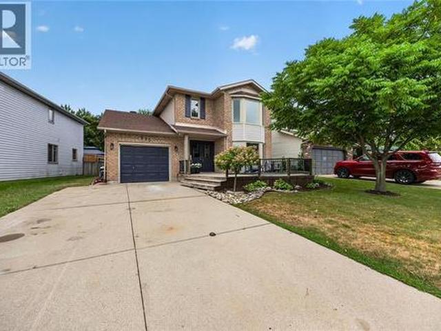 House for sale in St. Clair, Ontario