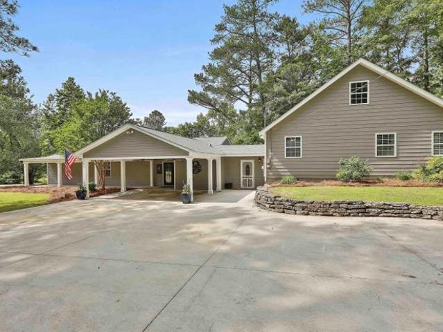 House for sale in Tyrone, Georgia