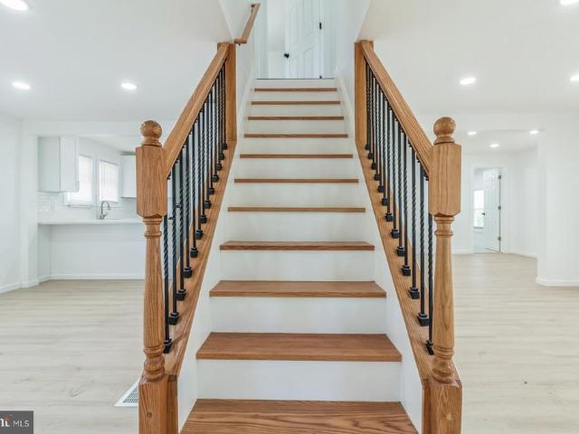 House for sale in Newport, New Jersey