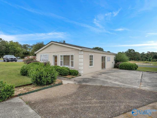 Commercial for sale in Rainsville, Alabama