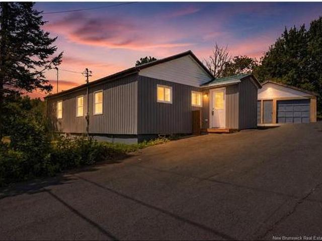 House for sale in Hardwood Ridge, New Brunswick