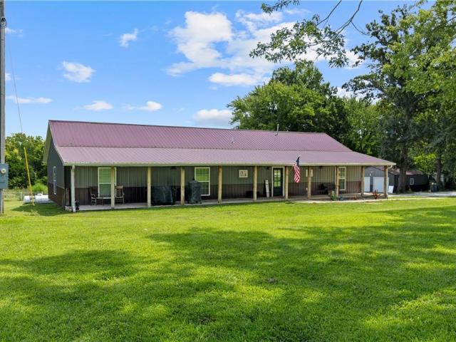 House for sale in Centerview, Missouri