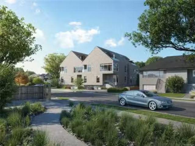 House for sale in Victoria, British Columbia