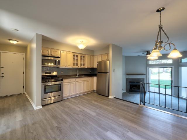 Condo for sale in Bartlett, Illinois
