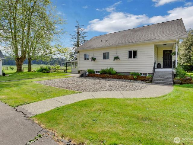 House for sale in Enumclaw, Washington