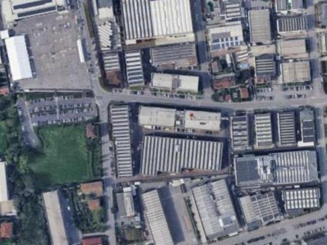 Ufficio in vendita a Treviglio, Lombardia