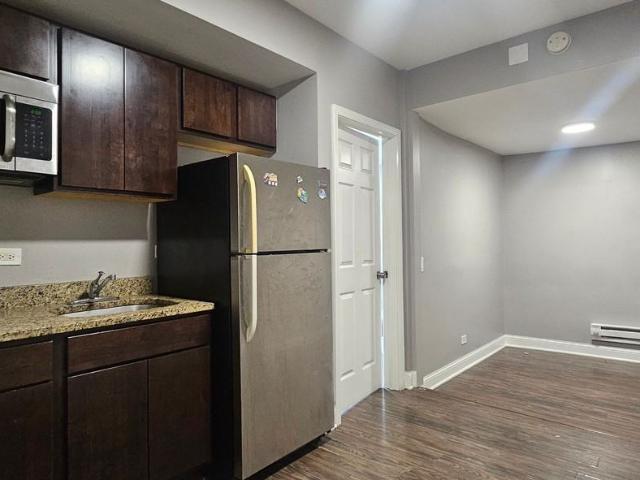 Apartment for rent in Chicago Park, Illinois