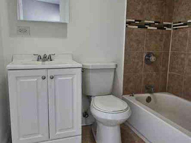Apartment for rent in Chicago Park, Illinois