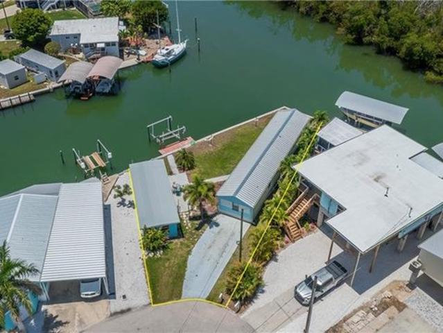 House for sale in Bokeelia, Florida