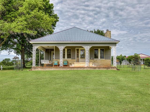 House for sale in Fairfax, Oklahoma