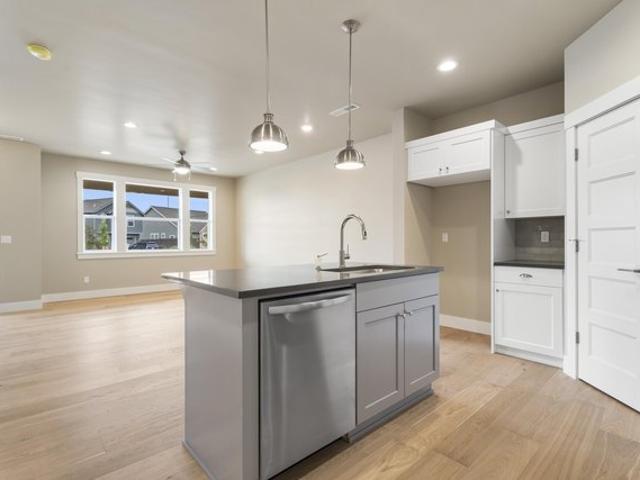 Townhouse for sale in Oregonia