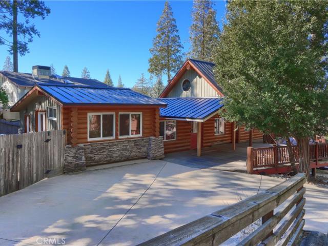 House for sale in Bass Lake, California
