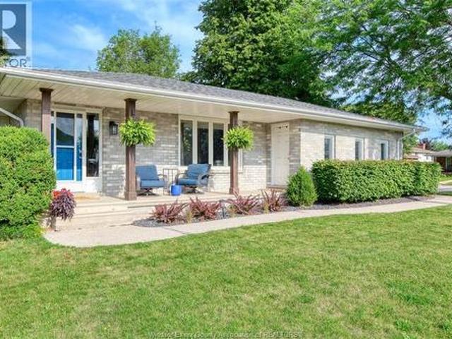 House for sale in Amherstburg, Ontario