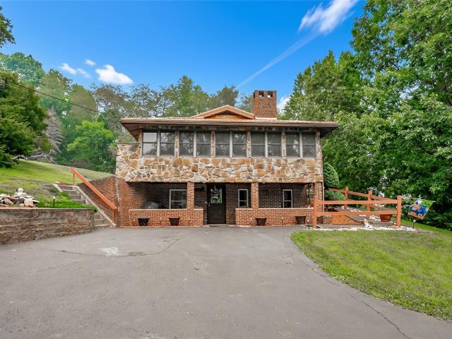 House for sale in Beyer, Pennsylvania