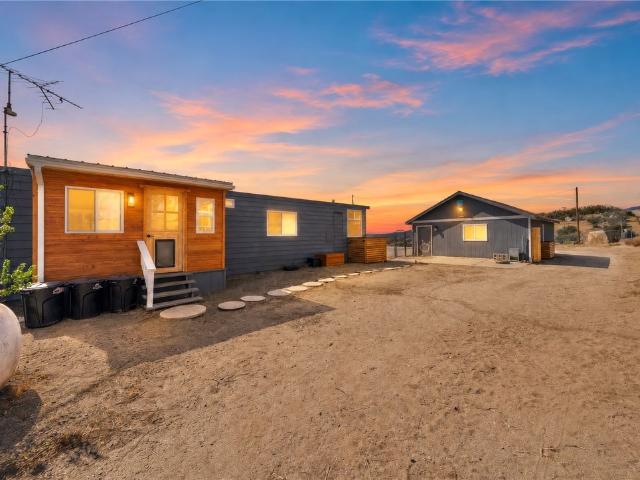 House for sale in Anza, California