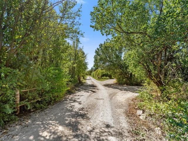 House for sale in Dewey, Washington County