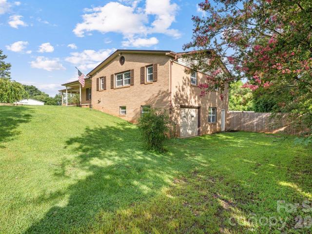 House for sale in Lenoir, North Carolina