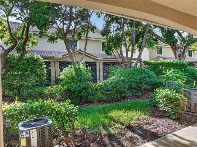 Townhouse for rent in Weston, Florida