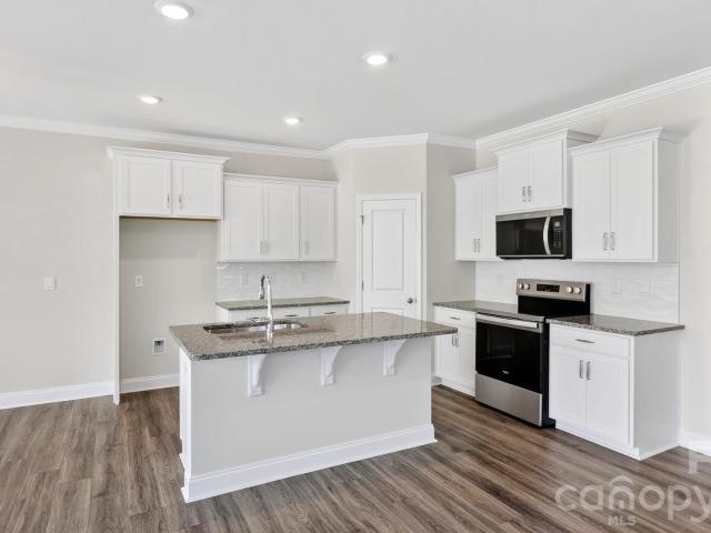 Townhouse for sale in Hendersonville, North Carolina