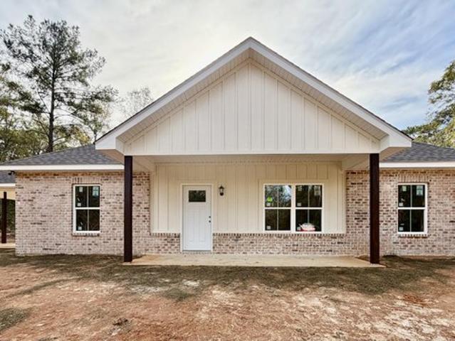 House for sale in Carriere, Mississippi