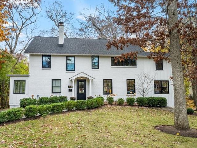 House for sale in Highland Park, Illinois