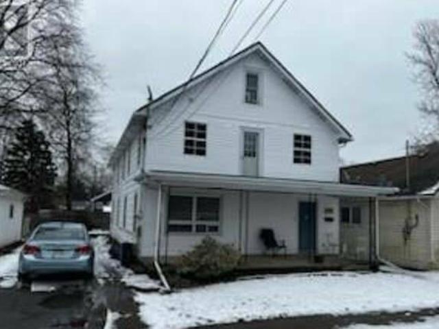 House for sale in St. Catharines, Ontario