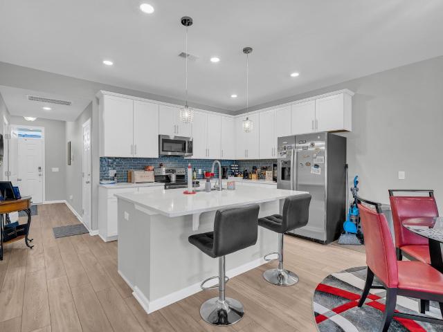 Townhouse for sale in Goose Creek, South Carolina