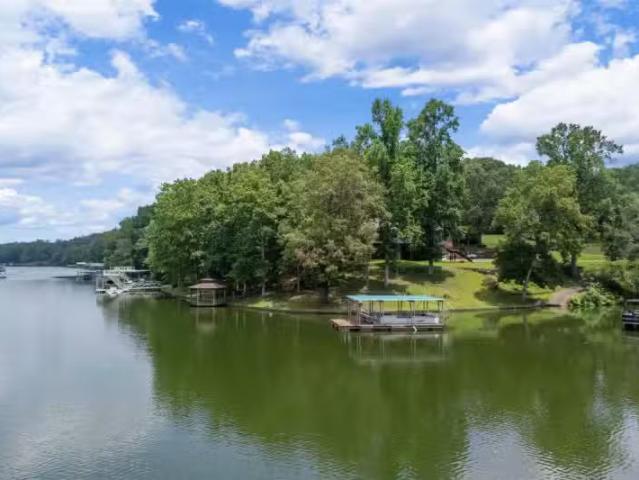 House for rent in Valley