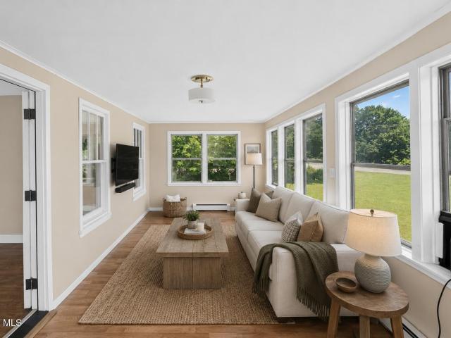 House for sale in Duanesburg, New York