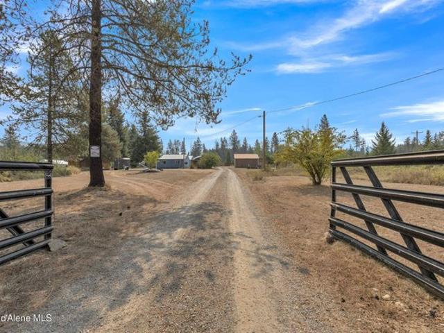 House for sale in Priest River, Idaho