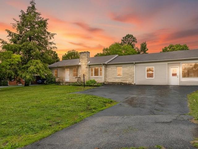 House for sale in Paris, Kentucky