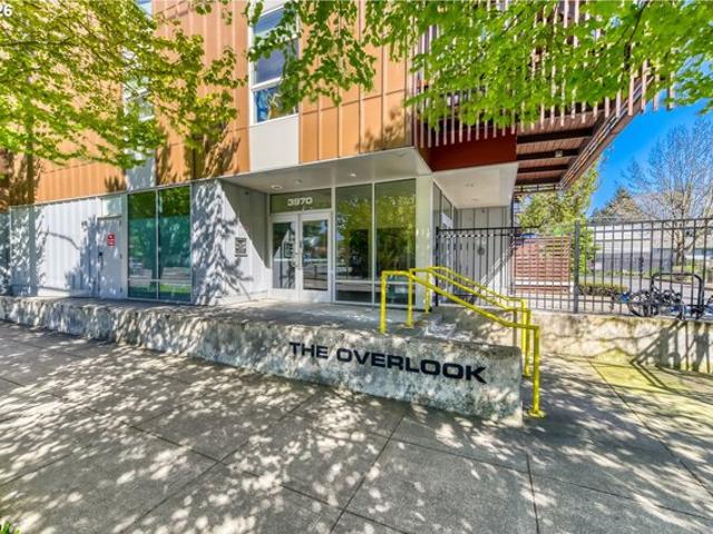 Condo for sale in Oregonia